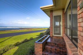 Swimmers Rest 1 Bedroom